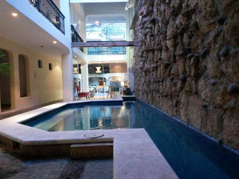 Hotel Elefante 2*