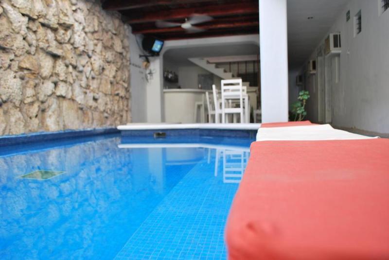 Hotel Elefante 2*