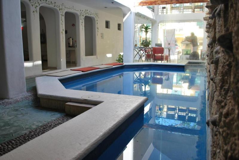 Hotel Elefante 2*